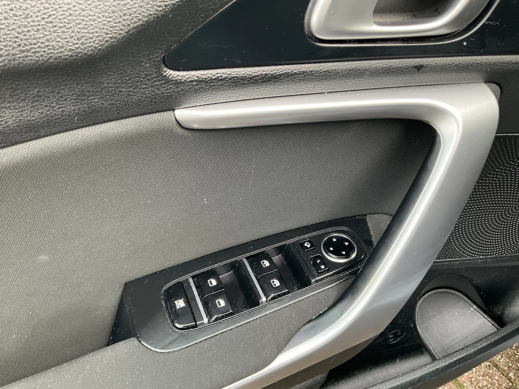 Kia Ceed Sportswagon – foto 18