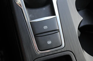 Ford Kuga – thumbnail 27