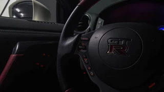 Nissan GT-R – thumbnail 18