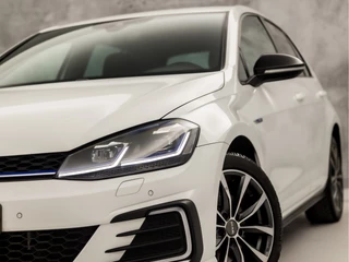 Volkswagen Golf – thumbnail 2