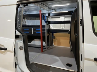 Ford Transit Connect – thumbnail 23