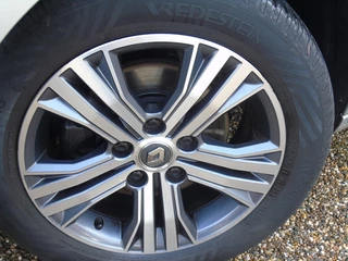 Renault Mégane Estate – thumbnail 11