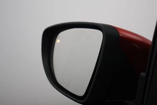 Nissan Leaf – thumbnail 28