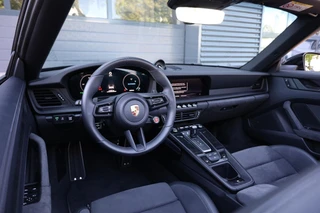 Porsche 911 – thumbnail 28