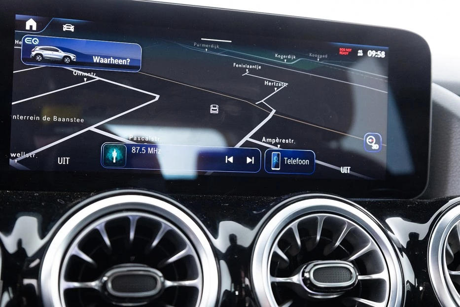 Mercedes-Benz EQA – foto 21