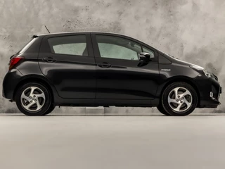 Toyota Yaris – thumbnail 7