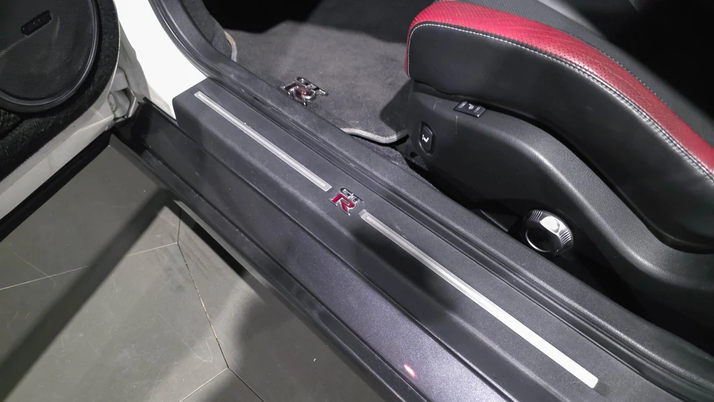 Nissan GT-R – foto 9