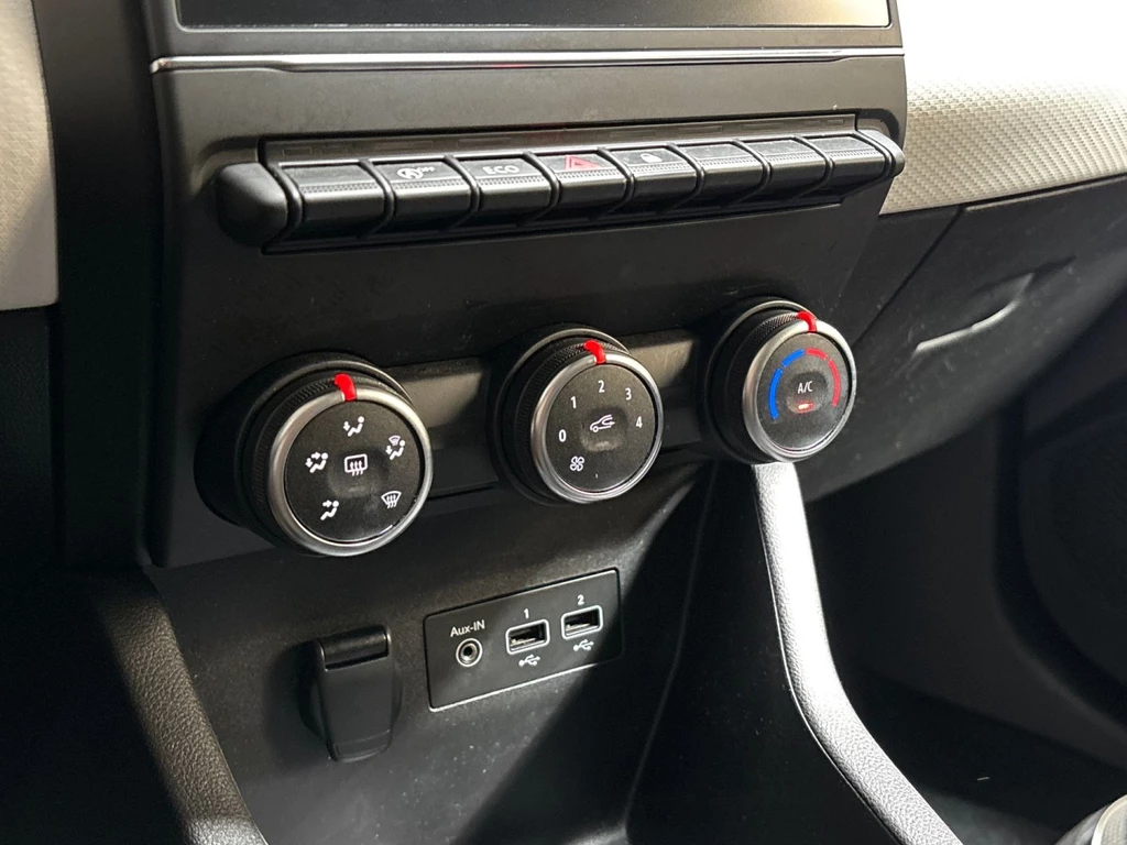 Renault Clio – foto 9