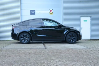 Tesla Model Y – thumbnail 4