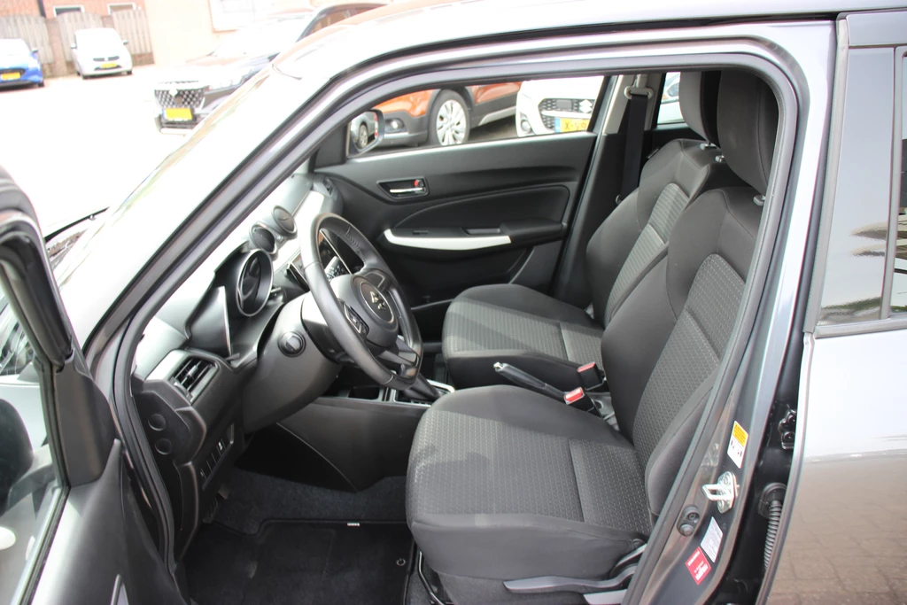 Suzuki Swift – foto 13