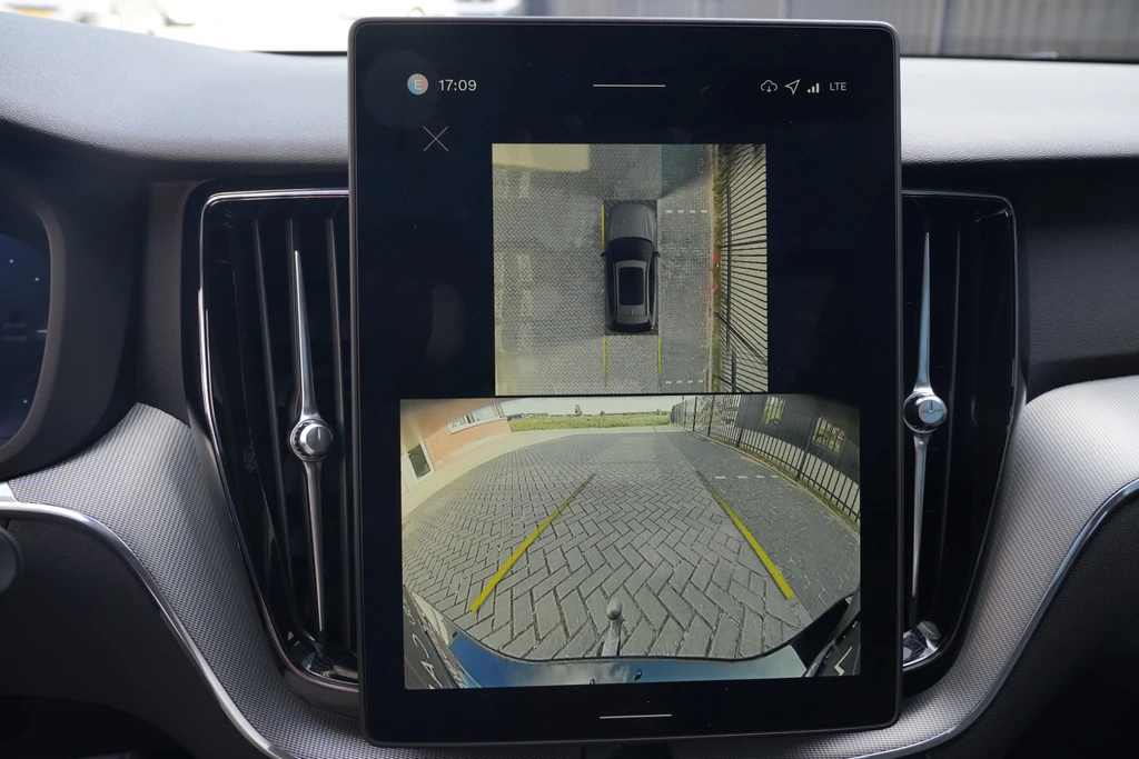 Volvo XC60 – foto 18