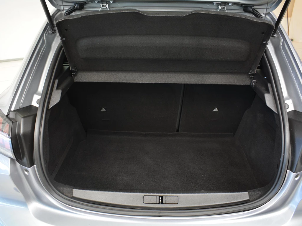 Peugeot 208 – foto 10