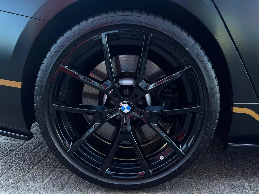 BMW 8 Serie – foto 10