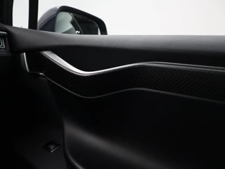 Tesla Model X – thumbnail 70