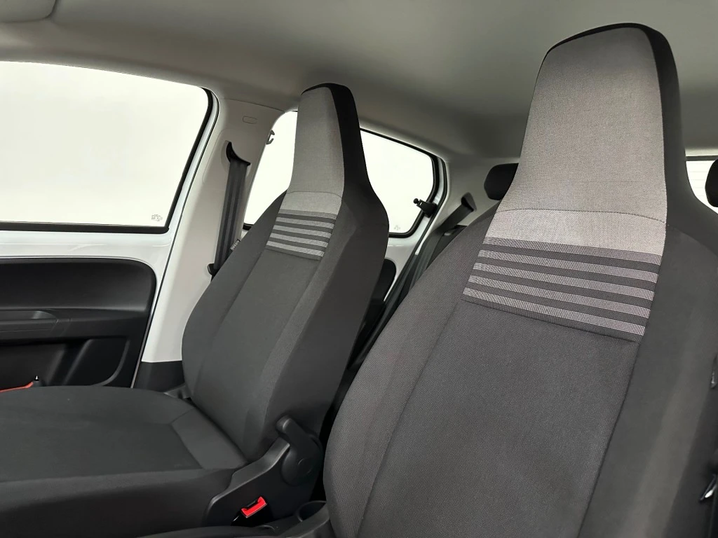 Volkswagen up! – foto 28
