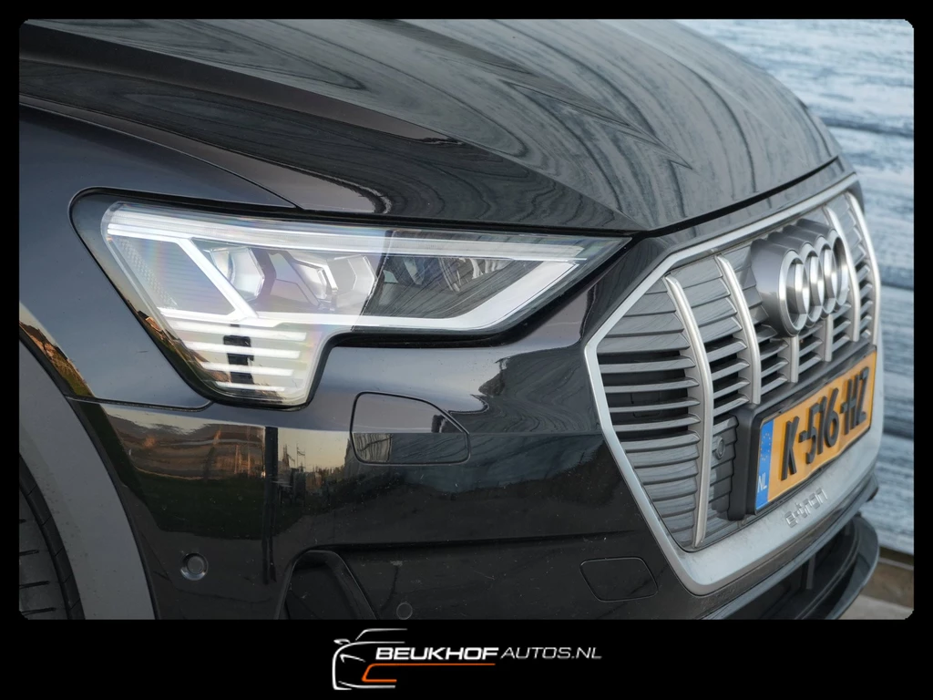 Audi e-tron – foto 17