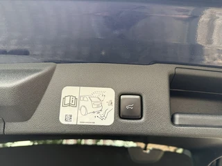 Ford Kuga – thumbnail 17