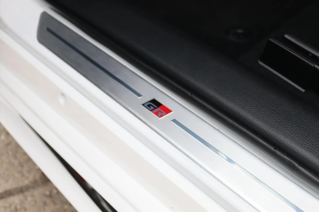Toyota Corolla Touring Sports – foto 13