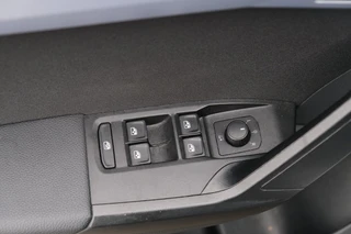 SEAT Arona – thumbnail 29