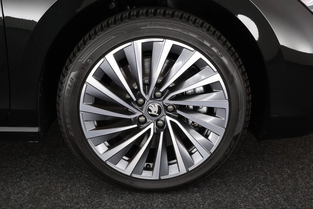 Škoda Superb – foto 59