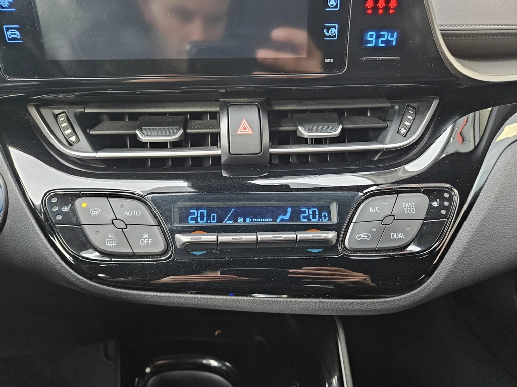 Toyota C-HR – foto 29