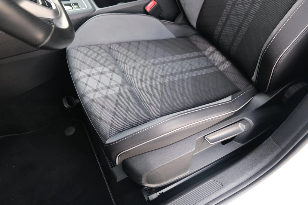 Volkswagen Golf – foto 11