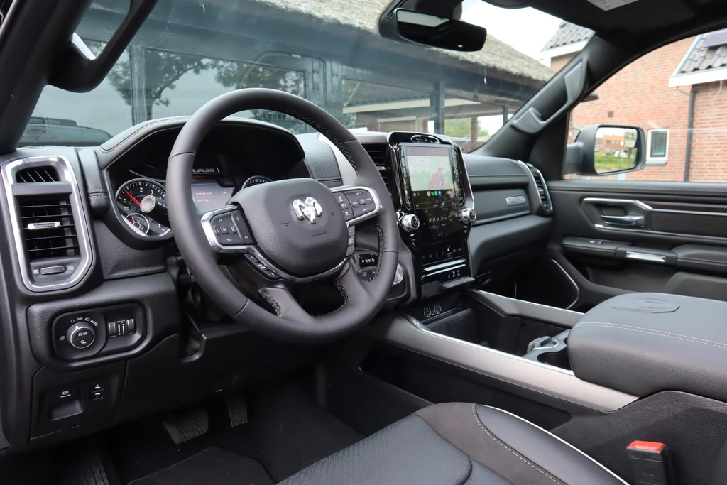Dodge Ram 1500 – foto 32