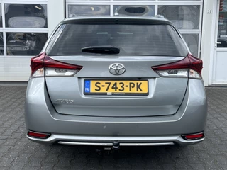 Toyota Auris – thumbnail 4