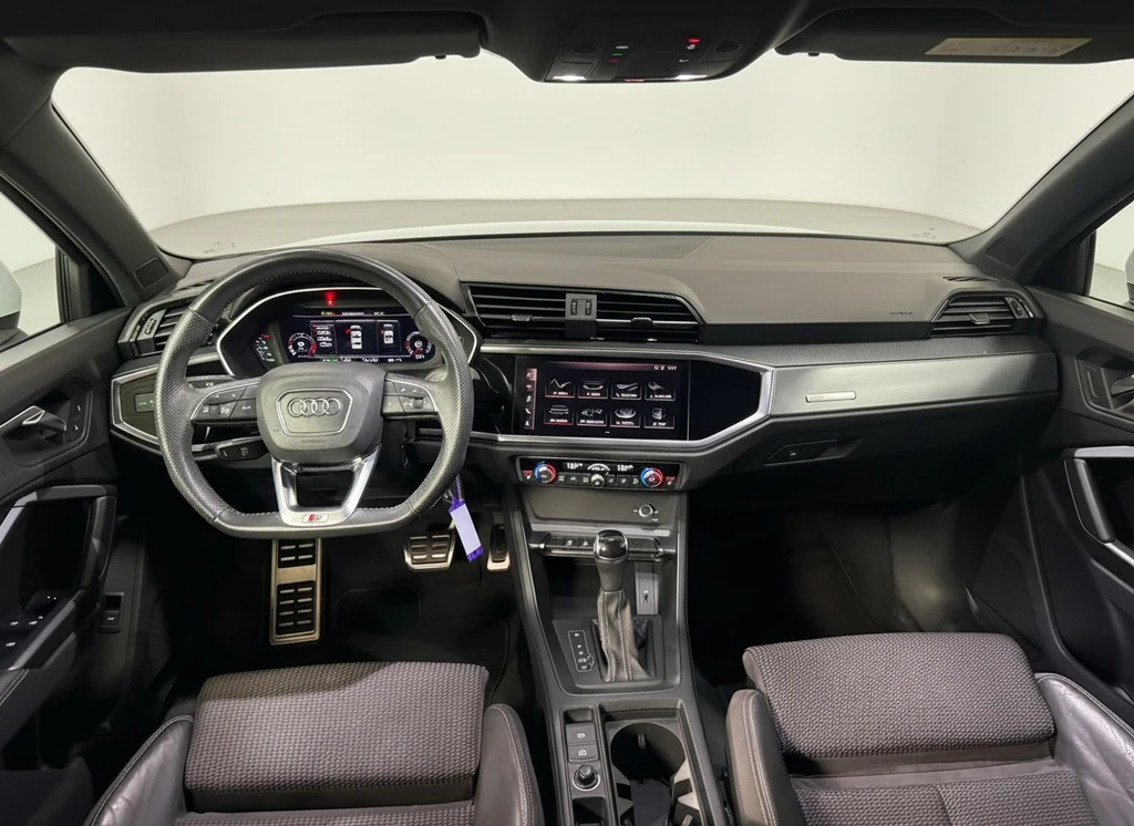 Audi Q3 – foto 11