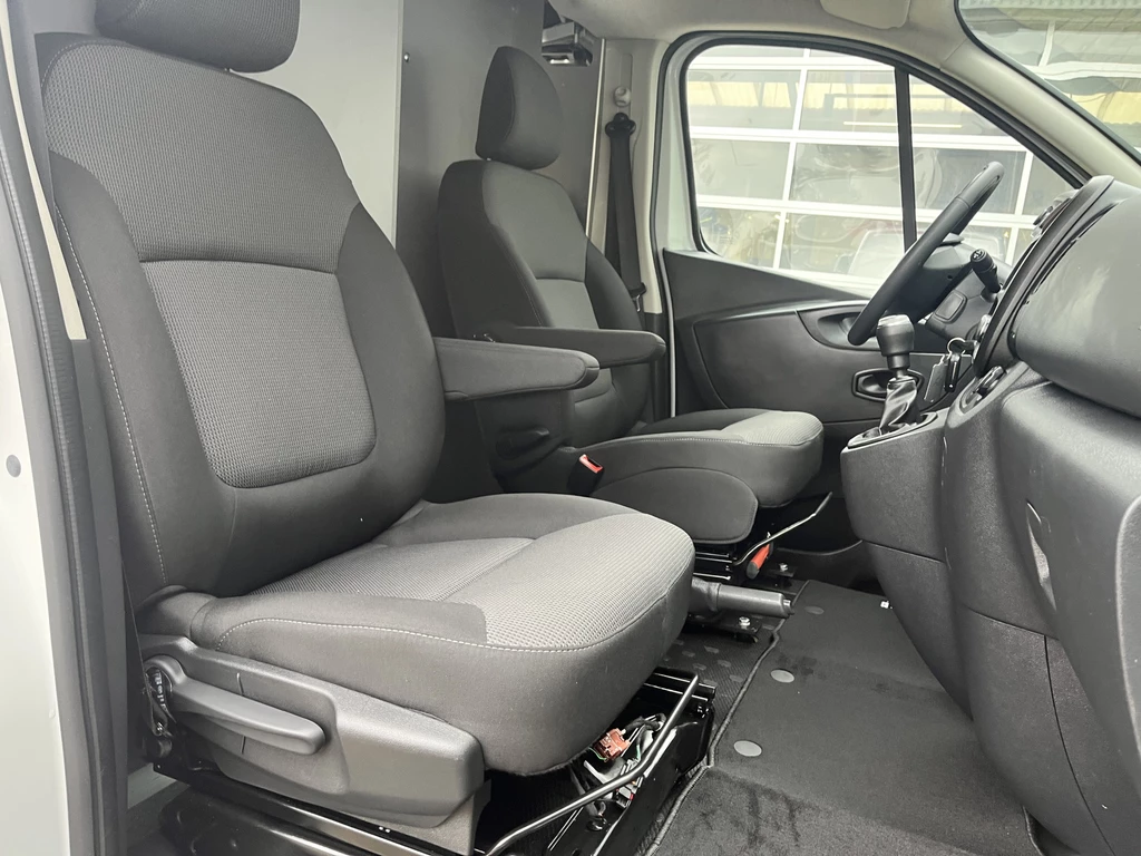 Renault Trafic – foto 11
