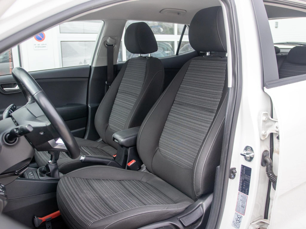 Kia Stonic – foto 10
