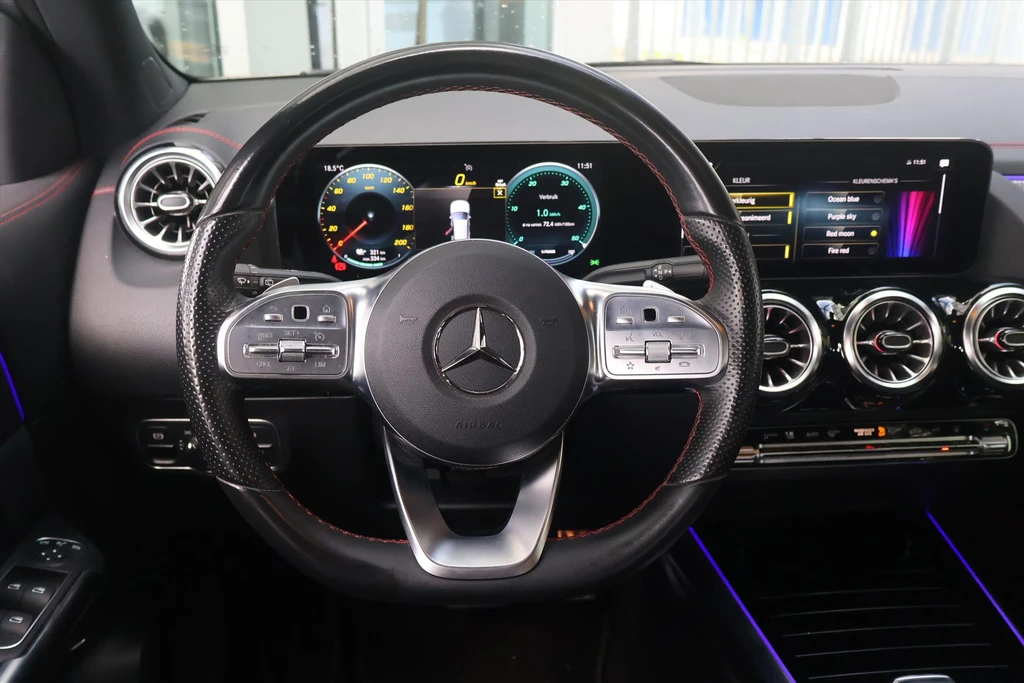 Mercedes-Benz EQA – foto 15