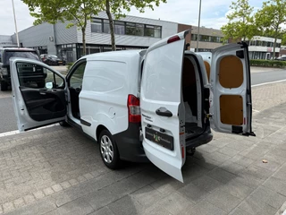 Ford Transit Courier – thumbnail 7