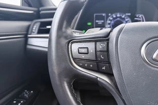 Lexus ES – thumbnail 20