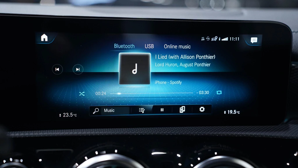 Mercedes-Benz CLA – foto 35