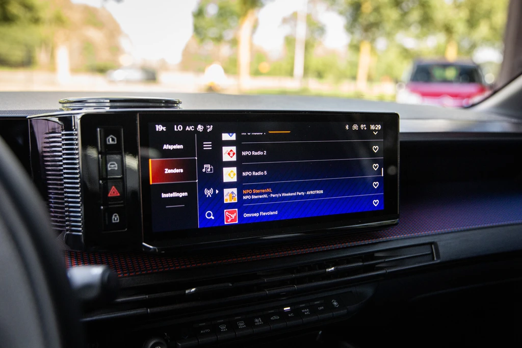 Lancia Ypsilon – foto 24