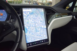 Tesla Model X – thumbnail 29