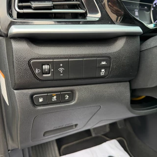 Kia Niro – thumbnail 22