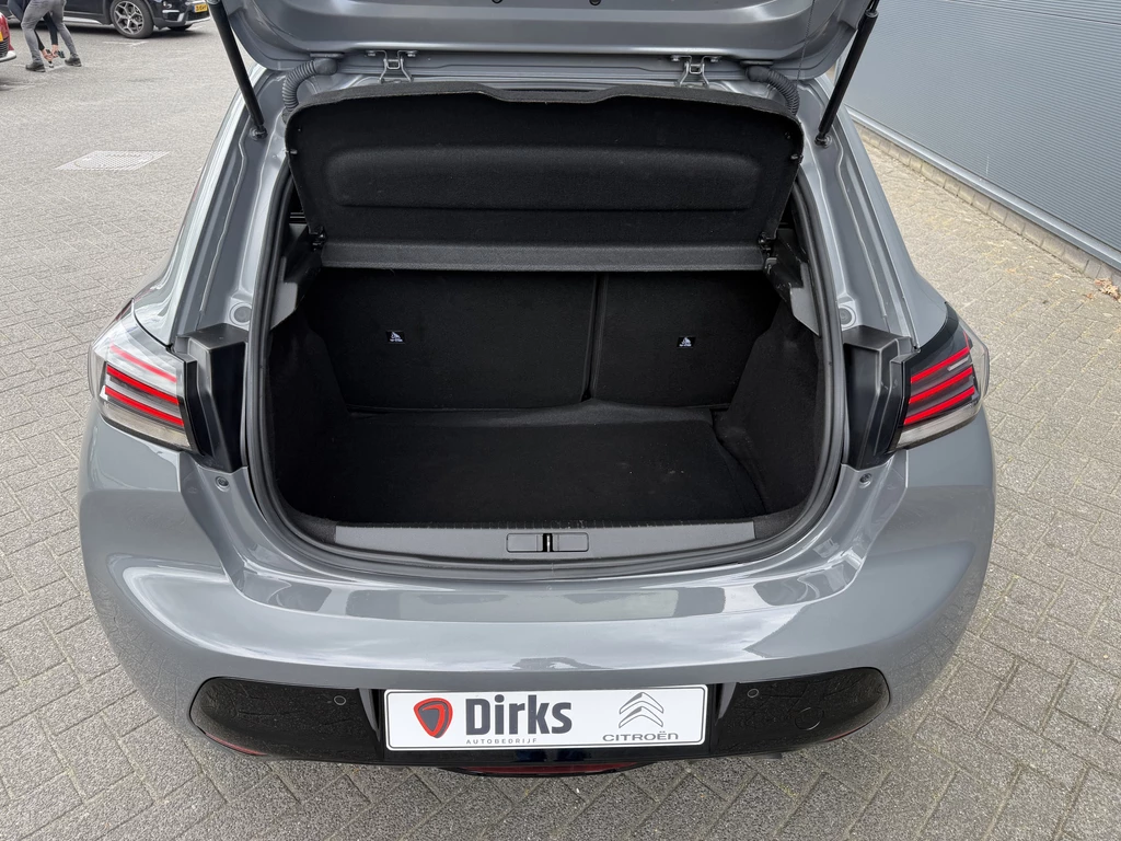 Peugeot 208 – foto 11
