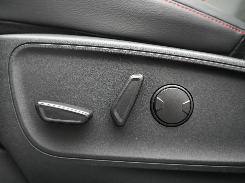 Ford Kuga – foto 24