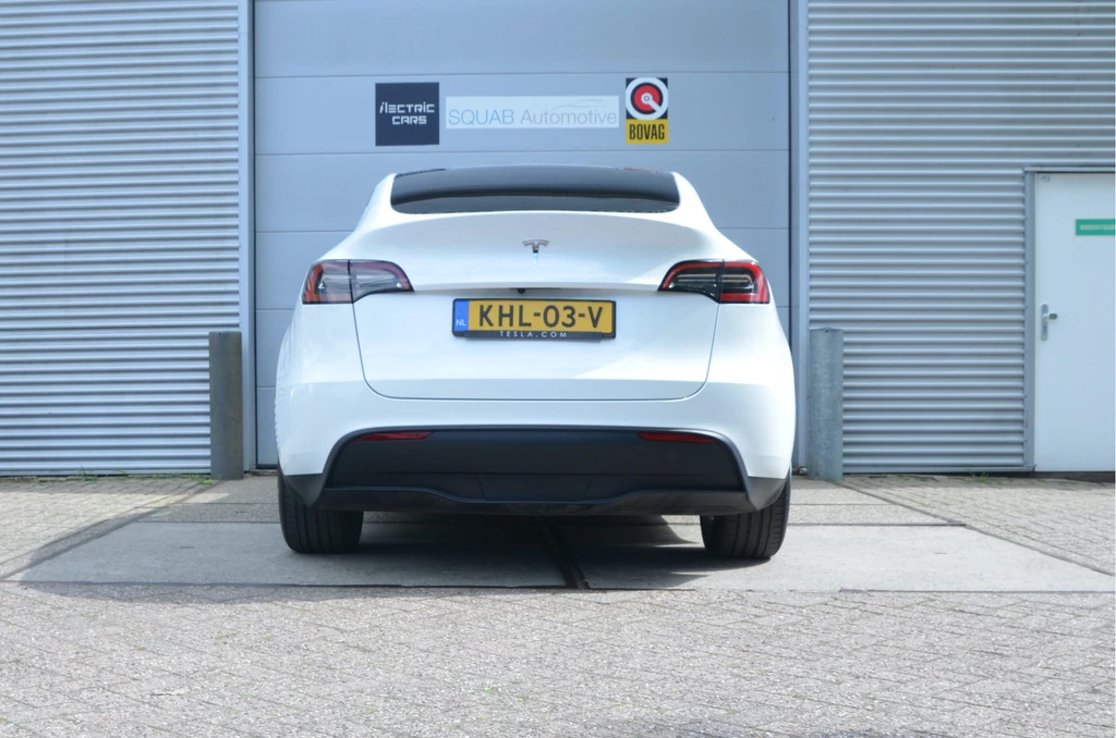 Tesla Model Y – foto 2