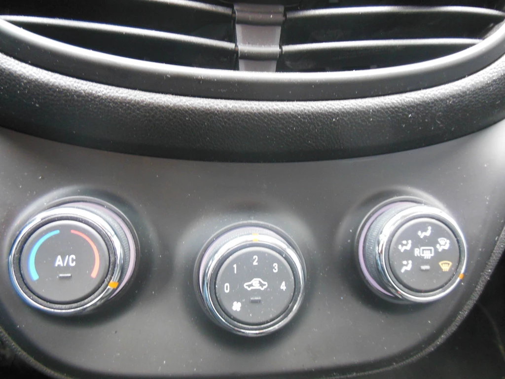 Opel KARL – foto 17