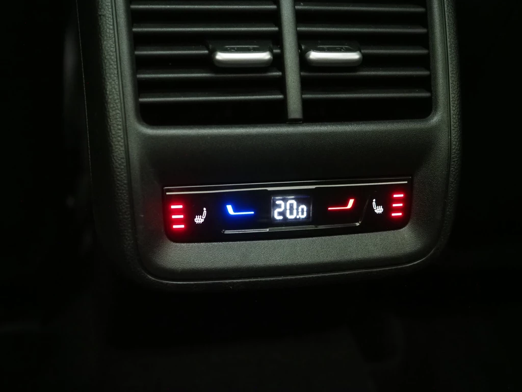 Volkswagen Passat – foto 40