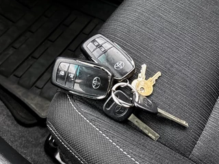 Toyota Hilux – thumbnail 28