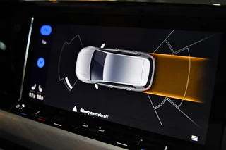 Volkswagen Golf – thumbnail 40