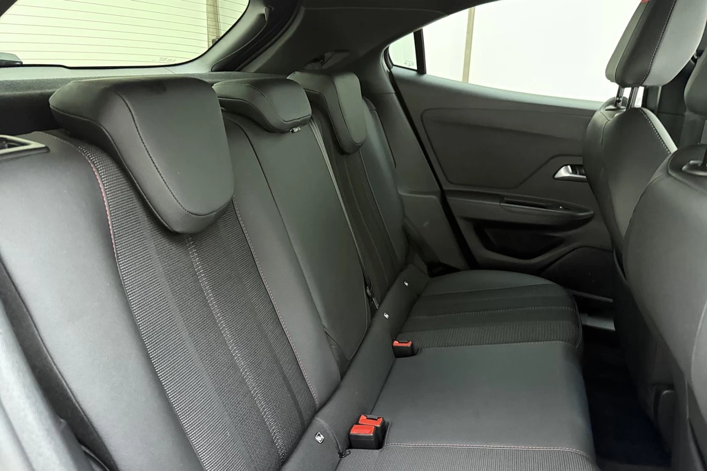 Opel Mokka – foto 13