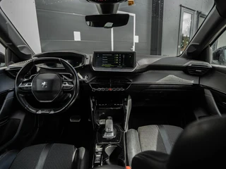 Peugeot 208 – thumbnail 8
