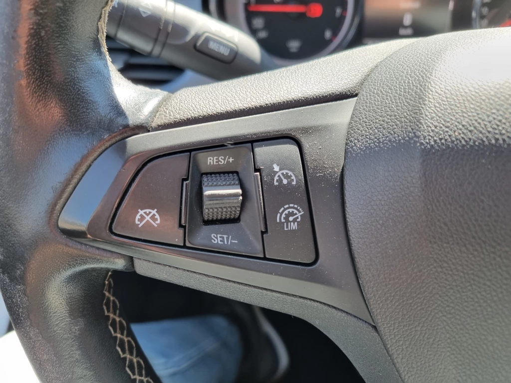 Opel Astra – foto 23