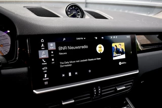 Porsche Cayenne – thumbnail 20