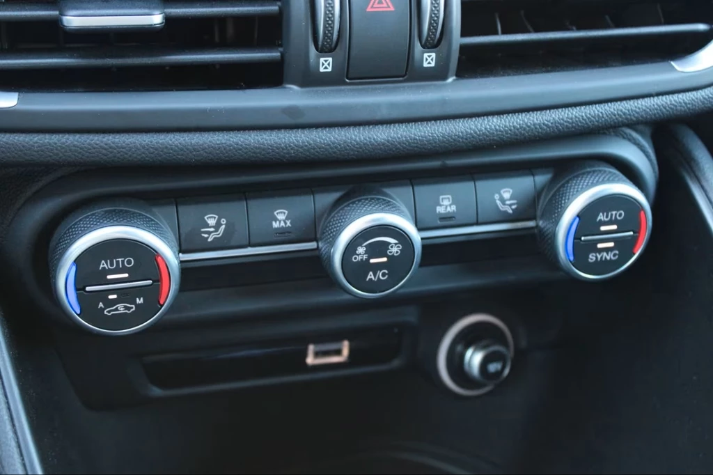 Alfa Romeo Giulia – foto 19